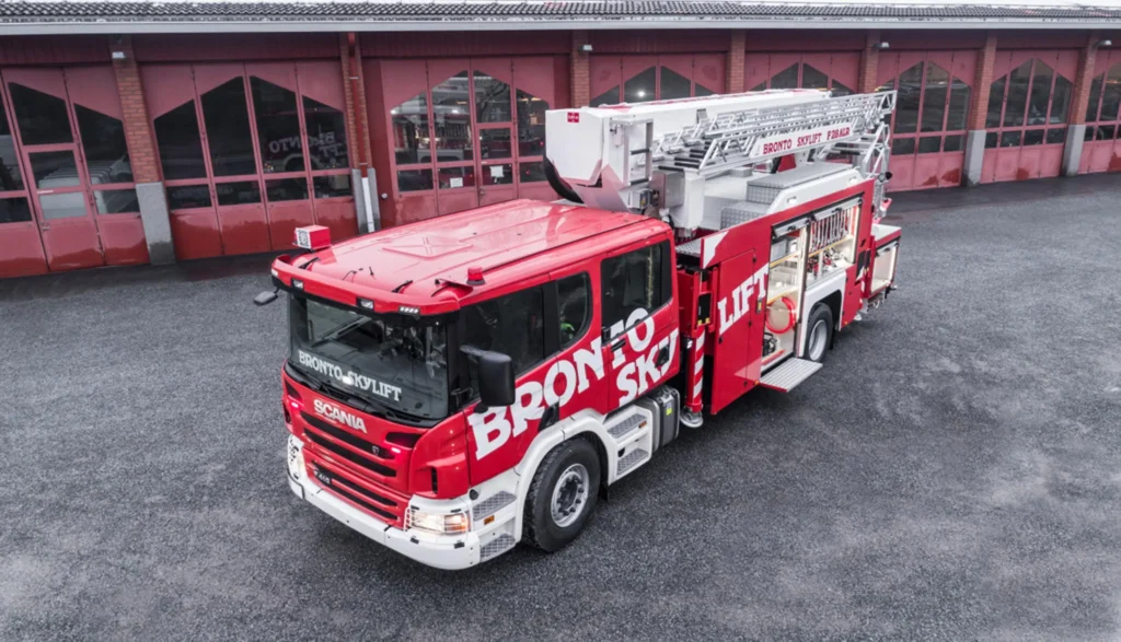 Bronto F28ALR 3